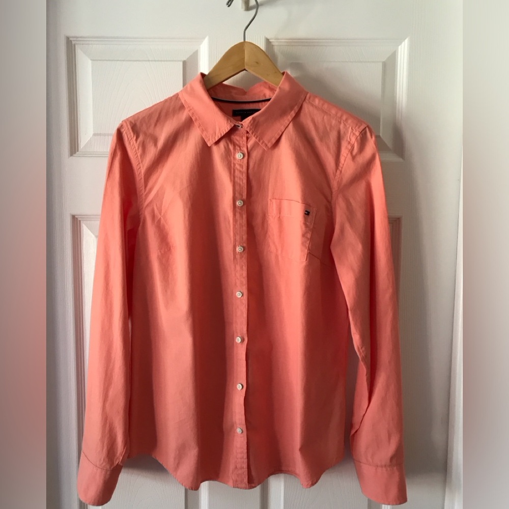 Tommy Hilfiger 100% cotton pink long sleeve shirt. Size L.